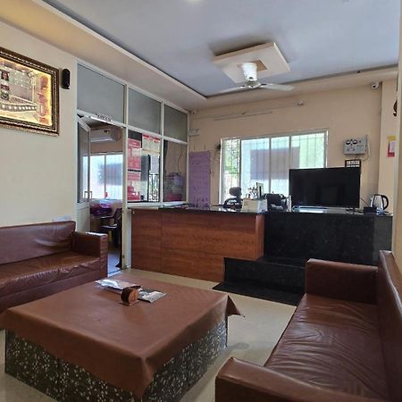 Hotel Maheshwari Green'S Ujjain Exterior photo