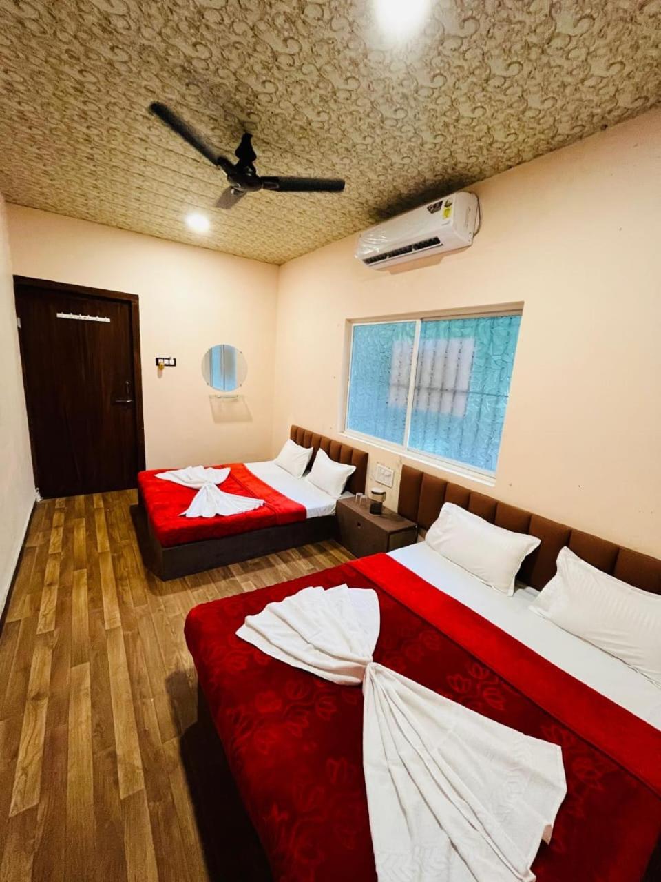 Hotel Maheshwari Green'S Ujjain Exterior photo